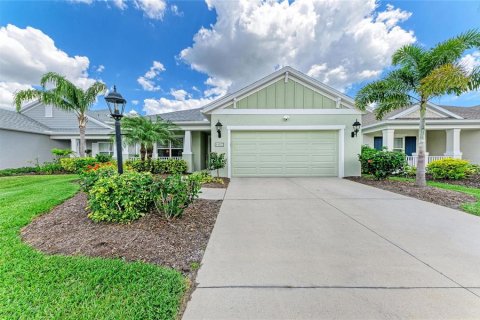 House in Sarasota, Florida 4 bedrooms, 206.43 sq.m. № 2100715