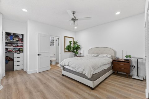 Townhouse in Coral Springs, Florida 3 bedrooms, 141.4 sq.m. № 2083221 - photo 21