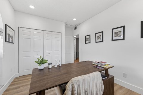 Townhouse in Coral Springs, Florida 3 bedrooms, 141.4 sq.m. № 2083221 - photo 29