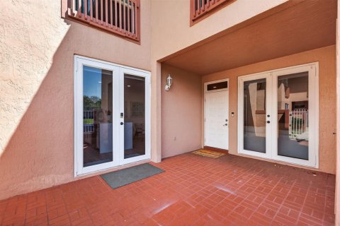 Townhouse in Coral Springs, Florida 3 bedrooms, 141.4 sq.m. № 2083221 - photo 5