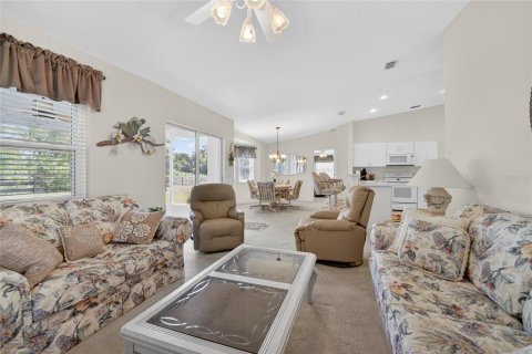 Casa en venta en Ocala, Florida, 3 dormitorios, 169.64 m2 № 2225353 - foto 9