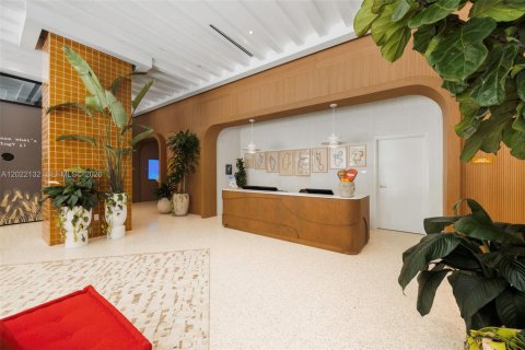 Condo in Miami, Florida, 1 bedroom  № 2086353 - photo 13