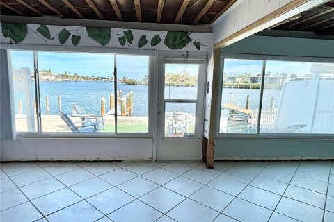Villa ou maison à vendre à Holmes Beach, Floride: 2 chambres, 90.86 m2 № 1717663 - photo 23