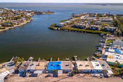 Villa ou maison à vendre à Holmes Beach, Floride: 2 chambres, 90.86 m2 № 1717663 - photo 12