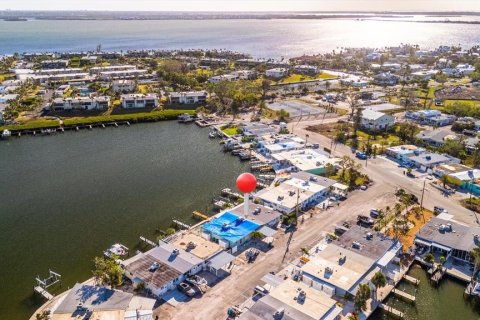 Villa ou maison à vendre à Holmes Beach, Floride: 2 chambres, 90.86 m2 № 1717663 - photo 9