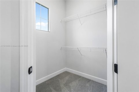 House in Westlake, Florida 4 bedrooms № 2013177 - photo 18