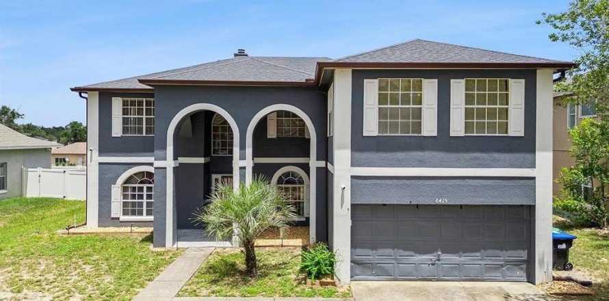 House in Orlando, Florida 6 bedrooms, 314.1 sq.m. № 2341533