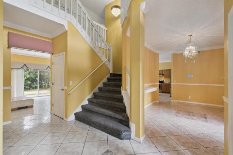 House in Orlando, Florida 6 bedrooms, 314.1 sq.m. № 2341533 - photo 12