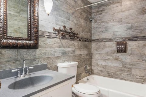 Condominio en alquiler en Orlando, Florida, 3 dormitorios, 152.36 m2 № 1543892 - foto 16