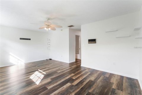 Condominio en alquiler en Orlando, Florida, 3 dormitorios, 152.36 m2 № 1543892 - foto 11