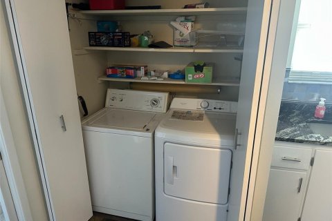 Condominio en alquiler en Orlando, Florida, 3 dormitorios, 152.36 m2 № 1543892 - foto 10