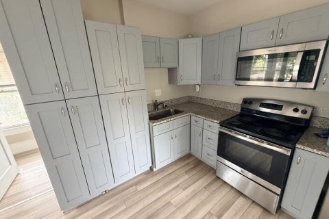 Villa ou maison à louer à Sanford, Floride: 2 pièces, 91.69 m2 № 2399341 - photo 9