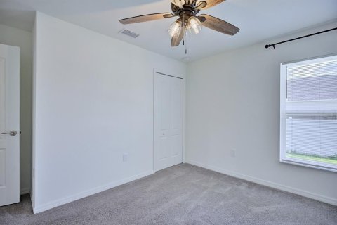 House in Sebring, Florida 3 bedrooms, 161.37 sq.m. № 2294952 - photo 19