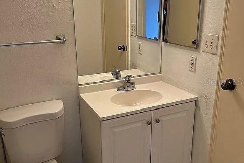 Condominio en venta en Saint Petersburg, Florida, 2 dormitorios, 82.68 m2 № 1907145 - foto 3