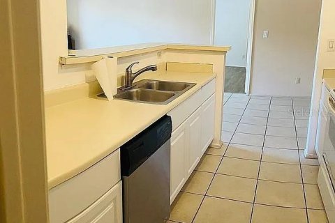Condominio en venta en Saint Petersburg, Florida, 2 dormitorios, 82.68 m2 № 1907145 - foto 5
