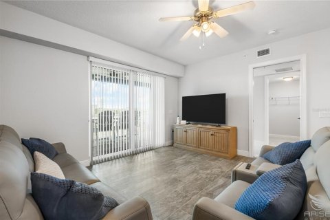 Condominio en venta en New Smyrna Beach, Florida, 2 dormitorios, 128.58 m2 № 2229288 - foto 28