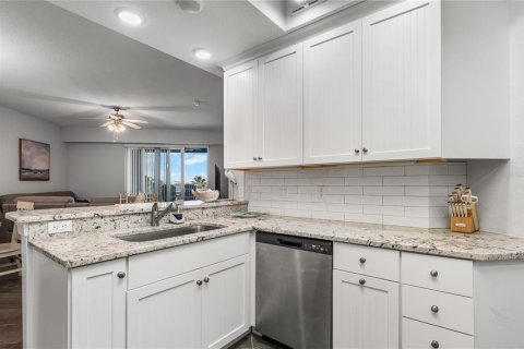 Condominio en venta en New Smyrna Beach, Florida, 2 dormitorios, 128.58 m2 № 2229288 - foto 17