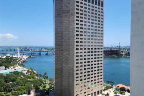 Condominio en alquiler en Miami, Florida, 1 dormitorio, 47.1 m2 № 2058414 - foto 4