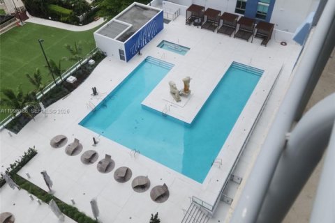 Condominio en alquiler en Miami, Florida, 1 dormitorio, 47.1 m2 № 2058414 - foto 10