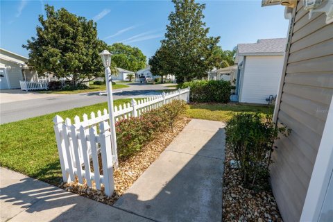 Casa en venta en The Villages, Florida, 2 dormitorios, 108.05 m2 № 1586395 - foto 4