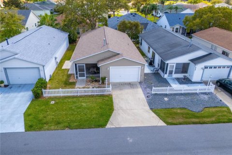Casa en venta en The Villages, Florida, 2 dormitorios, 108.05 m2 № 1586395 - foto 3