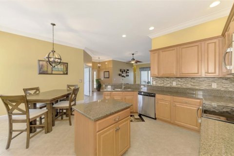 House in Port Charlotte, Florida 3 bedrooms, 169.55 sq.m. № 1536822 - photo 18