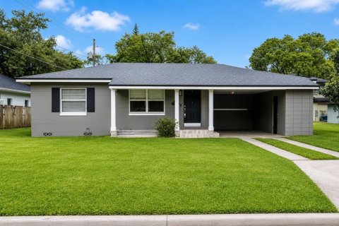 Propiedad comercial en Winter Park, Florida 85.47 m2 № 2236656