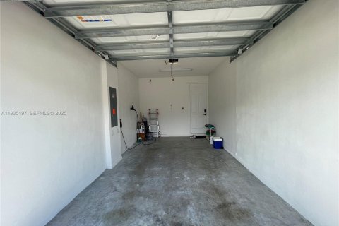 Casa en alquiler en Naples, Florida, 3 dormitorios, 148.74 m2 № 2054690 - foto 3