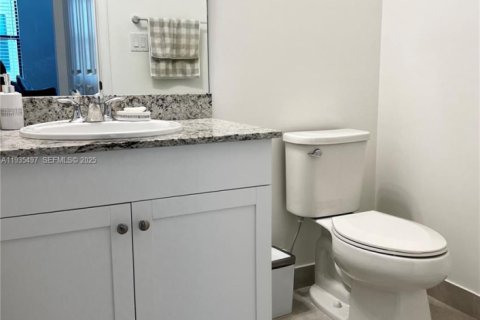 Casa en alquiler en Naples, Florida, 3 dormitorios, 148.74 m2 № 2054690 - foto 15