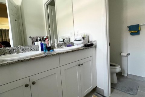 Casa en alquiler en Naples, Florida, 3 dormitorios, 148.74 m2 № 2054690 - foto 22