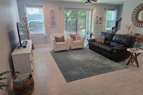 Adosado en venta en Winter Garden, Florida, 3 dormitorios, 174.1 m2 № 1882892 - foto 2