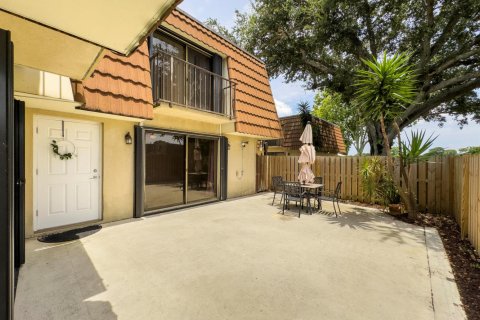 Townhouse in West Palm Beach, Florida 2 bedrooms, 114.83 sq.m. № 2246659 - photo 5