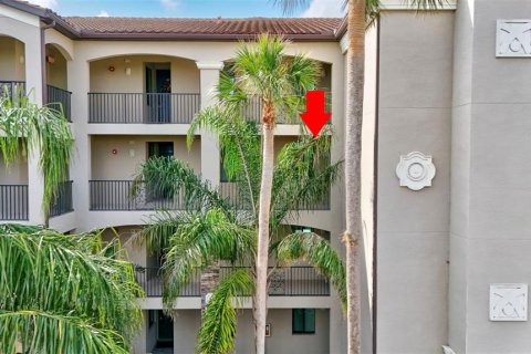 Condo in Bradenton, Florida, 2 bedrooms in LAKEWOOD NATIONAL  № 1665758 - photo 5