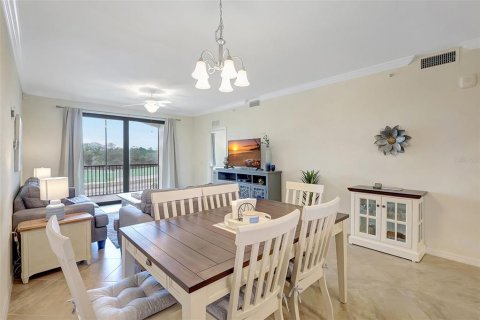 Condo in Bradenton, Florida, 2 bedrooms in LAKEWOOD NATIONAL  № 1665758 - photo 16