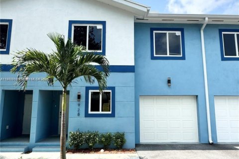 Propiedad comercial en venta en Fort Lauderdale, Florida, 168.25 m2 № 1955530 - foto 6