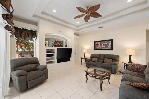 House in Lakewood Ranch, Florida 4 bedrooms, 239.5 sq.m. № 2349811 - photo 17
