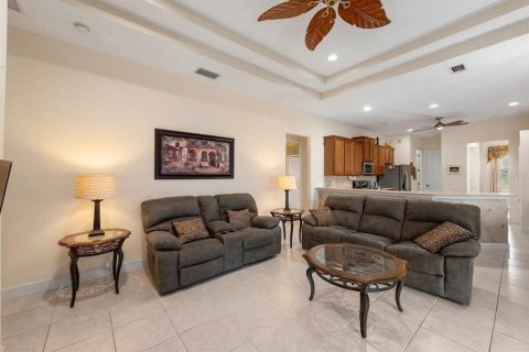 House in Lakewood Ranch, Florida 4 bedrooms, 239.5 sq.m. № 2349811 - photo 18