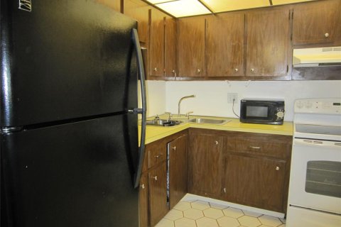 Condominio en venta en Fort Lauderdale, Florida, 1 dormitorio, 61.32 m2 № 2154045 - foto 6