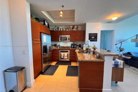 Condo in Sunrise, Florida, 2 bedrooms  № 1929440 - photo 30