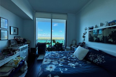 Condo in Sunrise, Florida, 2 bedrooms  № 1929440 - photo 19
