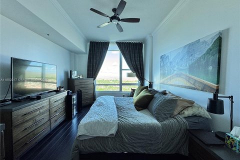 Condo in Sunrise, Florida, 2 bedrooms  № 1929440 - photo 15