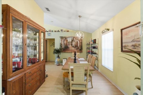 House in Lake Wales, Florida 3 bedrooms, 164.44 sq.m. № 2202376 - photo 20