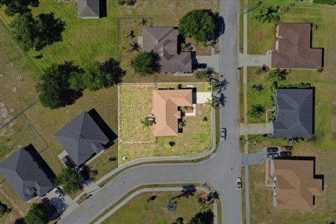 House in Lake Wales, Florida 3 bedrooms, 164.44 sq.m. № 2202376 - photo 4
