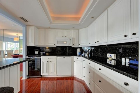 Condominio en alquiler en Sarasota, Florida, 2 dormitorios, 116.31 m2 № 1866409 - foto 7
