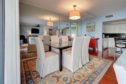 Condominio en alquiler en Sarasota, Florida, 2 dormitorios, 116.31 m2 № 1866409 - foto 11