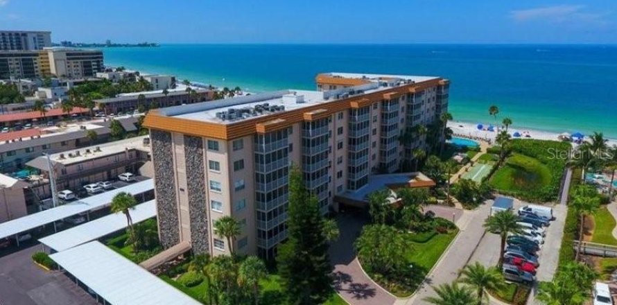 Condominio en Sarasota, Florida, 2 dormitorios № 1866409