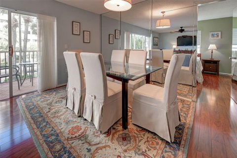 Condominio en alquiler en Sarasota, Florida, 2 dormitorios, 116.31 m2 № 1866409 - foto 10