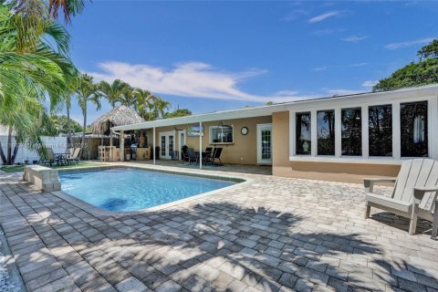 House in Pompano Beach, Florida 4 bedrooms, 189.15 sq.m. № 1890203 - photo 2