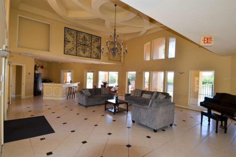 Condo in Tampa, Florida, 1 bedroom  № 1411328 - photo 14