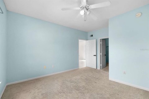 Condo in Tampa, Florida, 1 bedroom  № 1411328 - photo 23